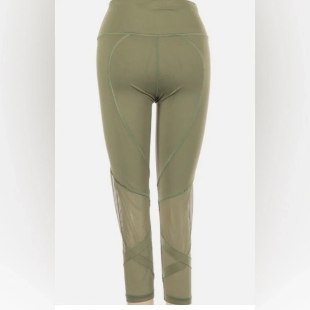 Victoria Secrets Size M Olive Green Mesh Panel Leggings - Picture 2 of 3